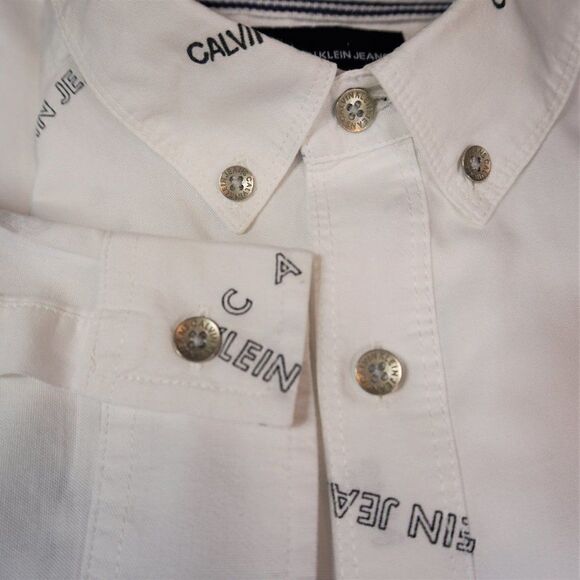 Calvin Klein Jeans All Over Print Dress Shirt Boys Button Up White Sz M Flaw - Picture 2 of 10